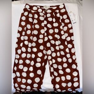 NWT Urban Outfitters Dot Dara Pleated Trouser Pants in Size US 4